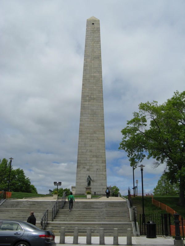 IMG_3188 - Bunker Hill Monument - Erinnerung an wichtige Schlacht im Unabhaengigkeitskrieg.jpg